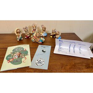 Pendelfin Rabbit Collectible Set Figurine England Hand Painted Vintage W/ Paper